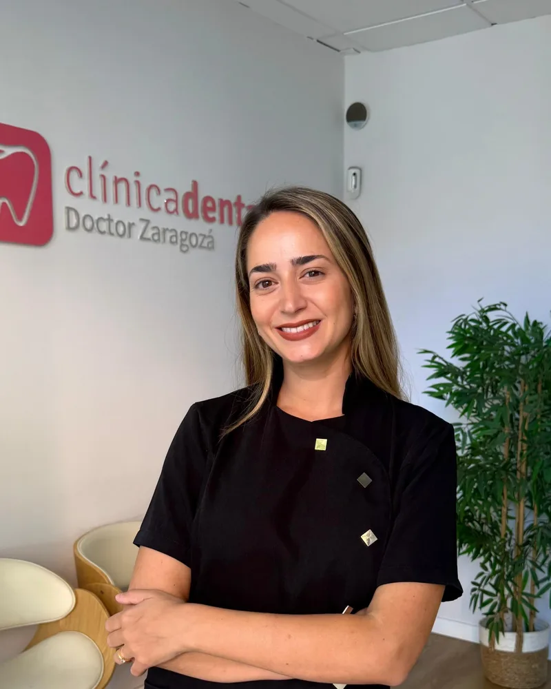 Dra. Marta Piqueras, ortodoncista y odontopediatra de la Clínica Dental Doctor Zaragozá